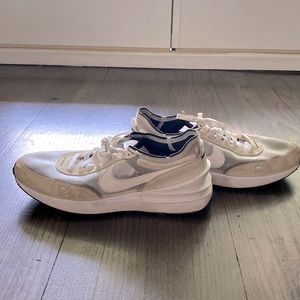 Men’s Size 11.5 Nike Waffle One